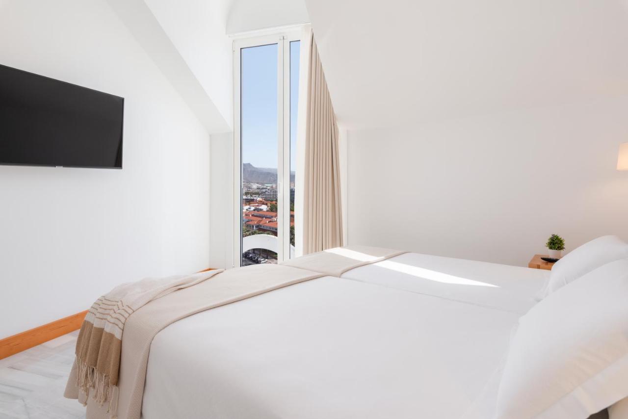 Tower Suites By Upper Luxury Housing - Parque Santiago Playa de las Américas Eksteriør billede